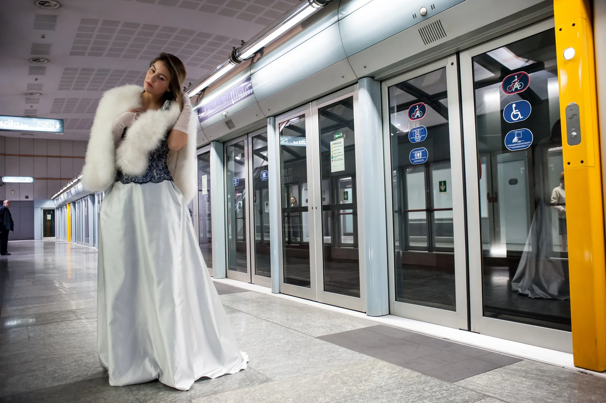 Abito da sposa su misura, laboratorio Sartoria Surace Torino